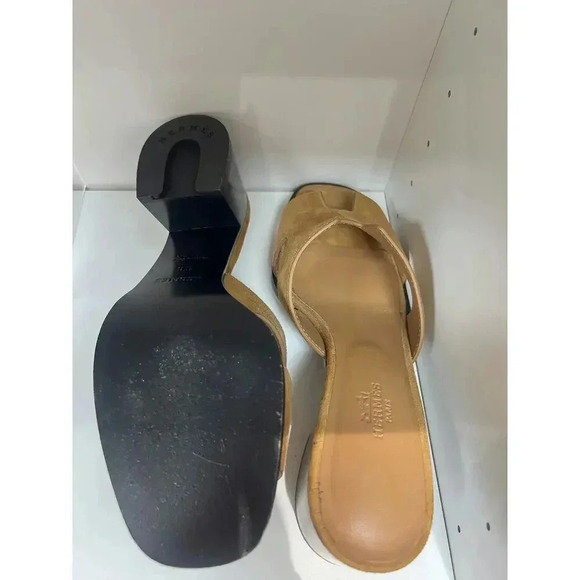Hermès Helia 60 Brown Suede Sandal - Size 37.5, Excellent Condition - Picture 4 of 4
